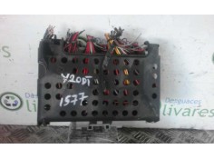 Recambio de caja reles / fusibles para opel astra g berlina club   |   12.99 - 12.03 | 1999 - 2003 | 75 cv / 55 kw referencia OE 2