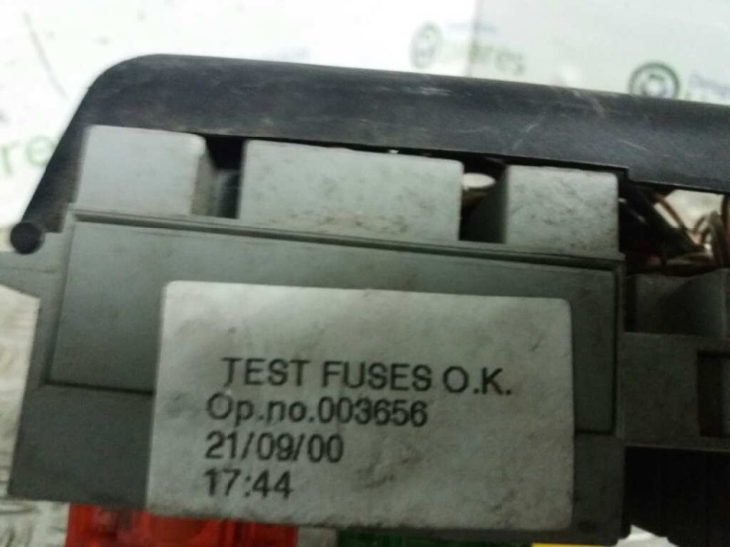 Recambio de caja reles / fusibles para opel astra g berlina club   |   12.99 - 12.03 | 1999 - 2003 | 75 cv / 55 kw referencia OE