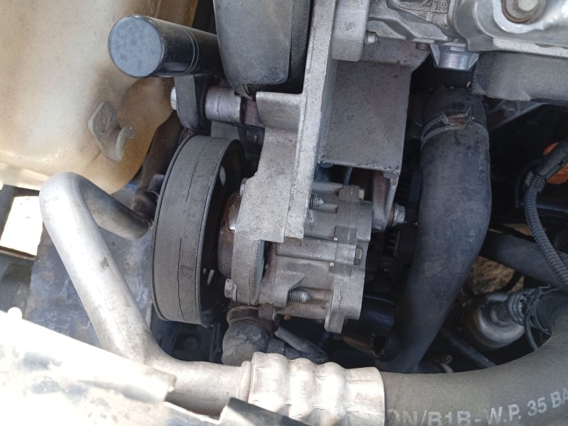 Recambio de bomba servodireccion para seat ibiza ii (6k1) 1.9 tdi referencia OEM IAM 6N0145157 6N0145157X 