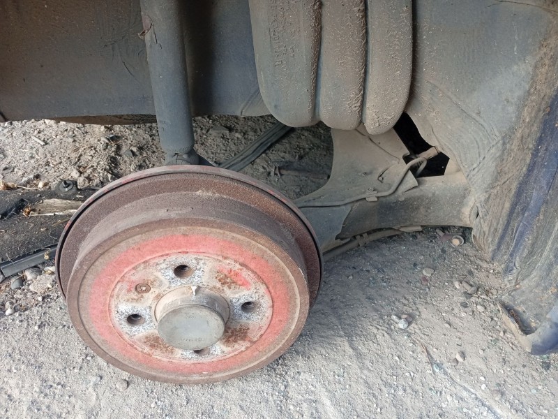 Recambio de puente trasero para seat ibiza ii (6k1) 1.9 tdi referencia OEM IAM 6K0500047H 6K0500047J 