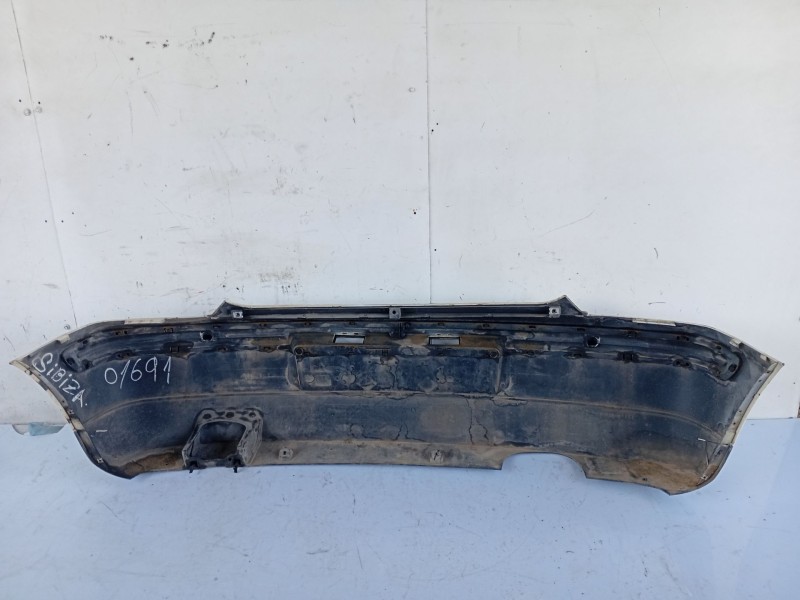 Recambio de paragolpes trasero para seat ibiza ii (6k1) 1.9 tdi referencia OEM IAM 6K6807421J 6K6807421K 