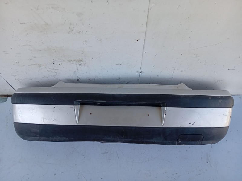 Recambio de paragolpes trasero para seat ibiza ii (6k1) 1.9 tdi referencia OEM IAM 6K6807421J 6K6807421K 