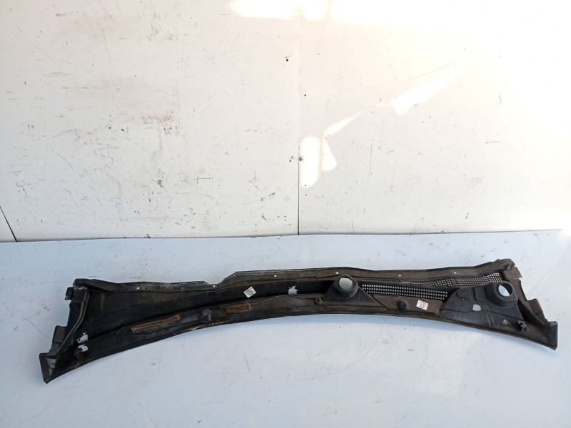 Recambio de moldura para nissan almera ii (n16) 2.2 di referencia OEM IAM 66862BN10  