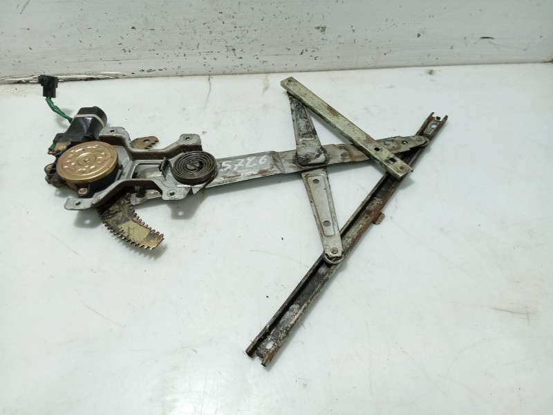 Recambio de elevalunas delantero izquierdo para daewoo matiz (m100, m150) 0.8 referencia OEM IAM 96318490  