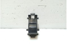 Recambio de mando elevalunas delantero derecho para toyota auris station wagon (_e18_) 1.8 hybrid (zwe186_) referencia OEM IAM 8