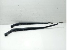 Recambio de brazo limpia delantero izquierdo para toyota auris station wagon (_e18_) 1.8 hybrid (zwe186_) referencia OEM IAM 852 2