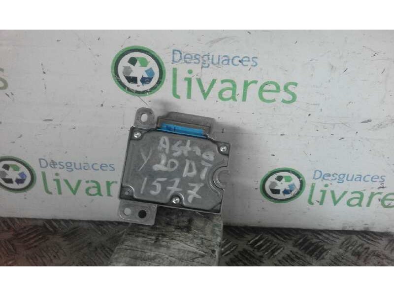 Recambio de centralita airbag para opel astra g berlina club   |   12.99 - 12.03 | 1999 - 2003 | 75 cv / 55 kw referencia OEM IA