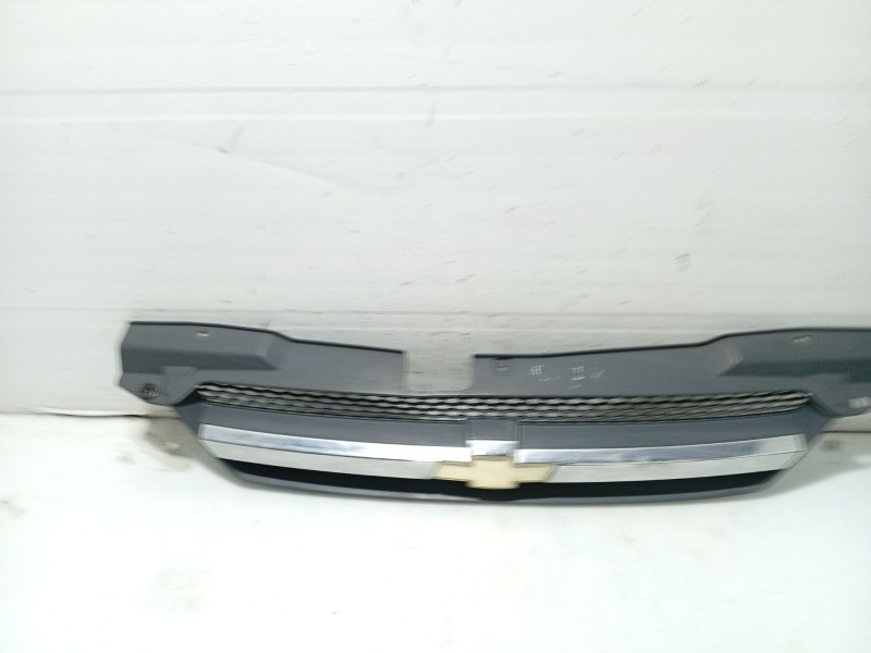 Recambio de moldura para chevrolet aveo / kalos hatchback (t200) 1.2 referencia OEM IAM   