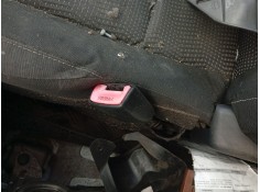 Recambio de enganche cinturon delantero derecho para toyota auris station wagon (_e18_) 1.8 hybrid (zwe186_) referencia OEM IAM  2