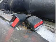 Recambio de enganche cinturon trasero izquierdo para toyota auris station wagon (_e18_) 1.8 hybrid (zwe186_) referencia OEM IAM  2