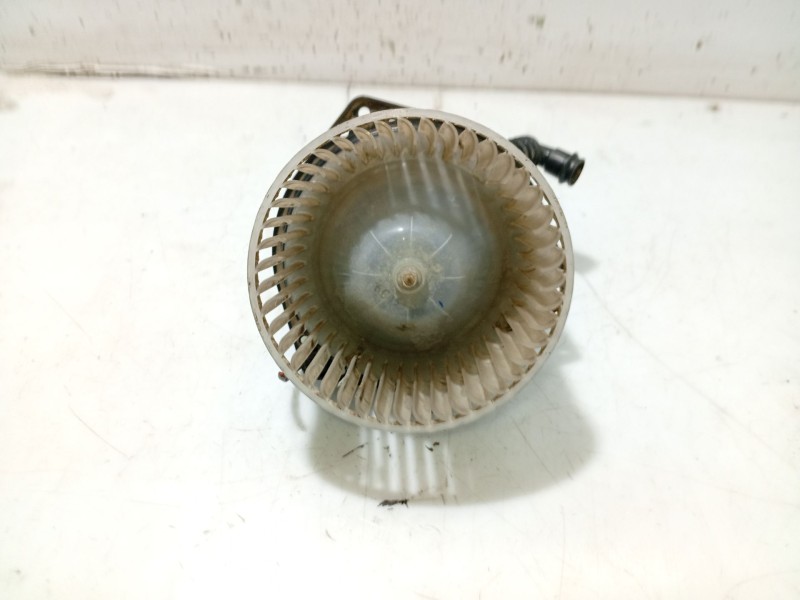 Recambio de ventilador calefaccion para chevrolet aveo / kalos hatchback (t200) 1.2 referencia OEM IAM   