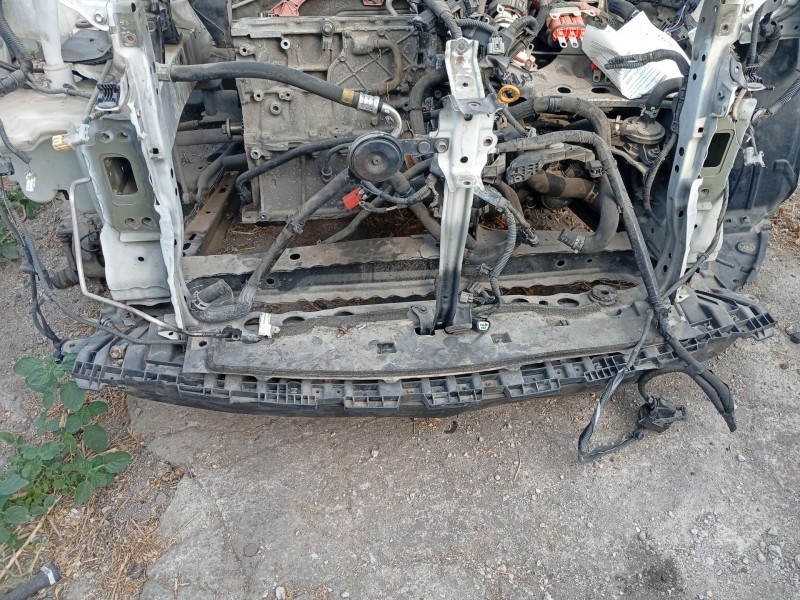 Recambio de moldura para toyota auris station wagon (_e18_) 1.8 hybrid (zwe186_) referencia OEM IAM   