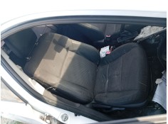 Recambio de asiento delantero derecho para toyota auris station wagon (_e18_) 1.8 hybrid (zwe186_) referencia OEM IAM 6040ADD  
