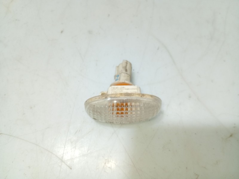 Recambio de piloto lateral izquierdo para chevrolet aveo / kalos hatchback (t200) 1.2 referencia OEM IAM   