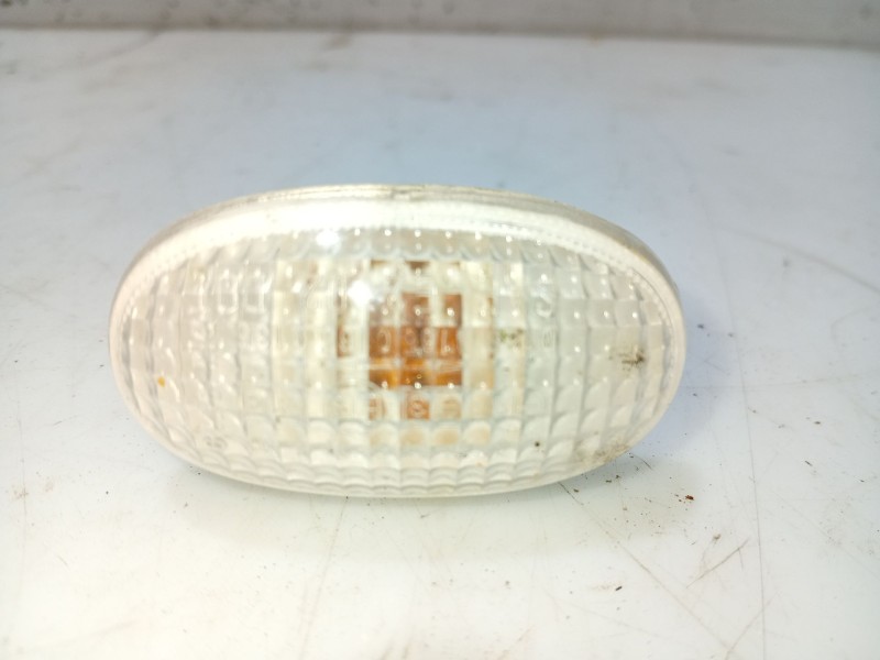 Recambio de piloto lateral izquierdo para chevrolet aveo / kalos hatchback (t200) 1.2 referencia OEM IAM   