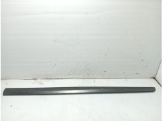 Recambio de moldura puerta delantera derecha para chevrolet aveo / kalos hatchback (t200) 1.2 referencia OEM IAM 96600374  
