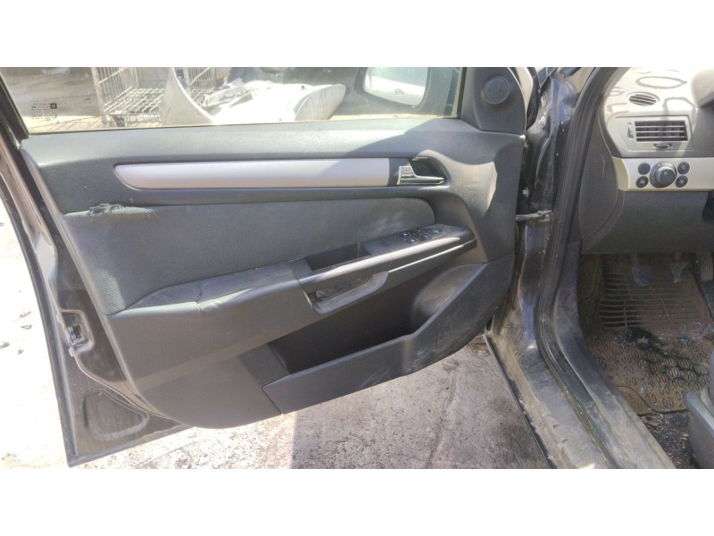 opel astra h (a04) del año 2007