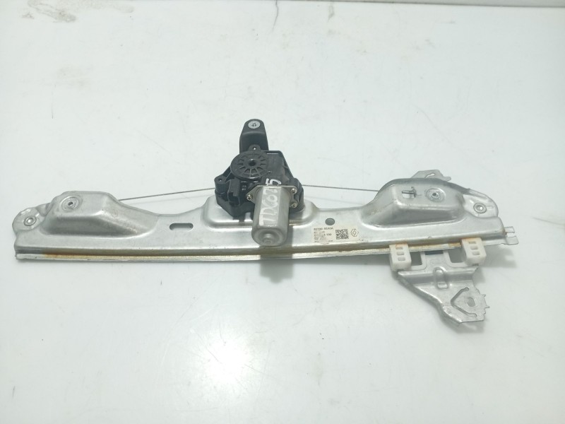 Recambio de elevalunas trasero derecho para renault kadjar (ha_, hl_) 1.6 dci 130 referencia OEM IAM 827004EA0A  