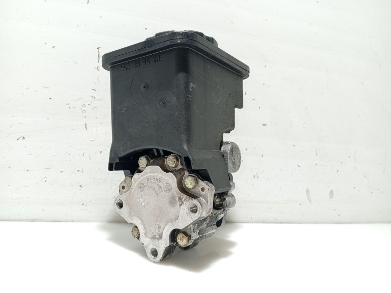 Recambio de bomba direccion para bmw 3 (e46) 320 d referencia OEM IAM 32411095155  