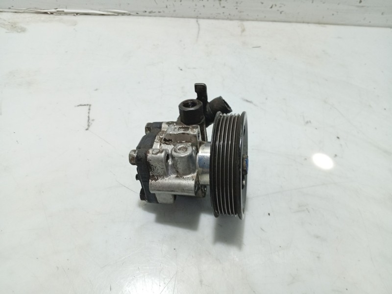 Recambio de bomba direccion para hyundai accent ii (lc) 1.5 crdi referencia OEM IAM 5711025301  