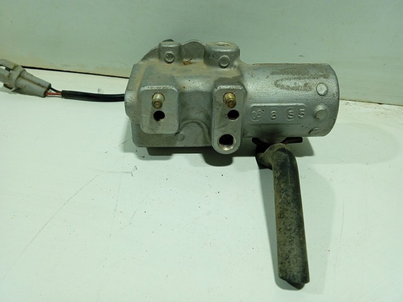 Recambio de abs para toyota prius (nhw20) 1.5 cat referencia OEM IAM 4727047010 4727047010 