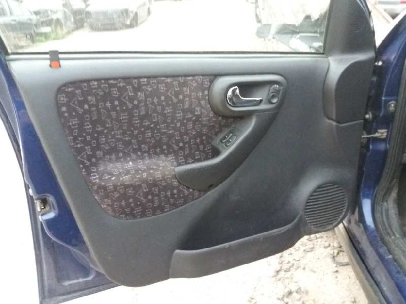 opel corsa c elegance   |   08.00 - 12.03 | 2000 - 2003 | 90 cv / 66 kw del año 2000