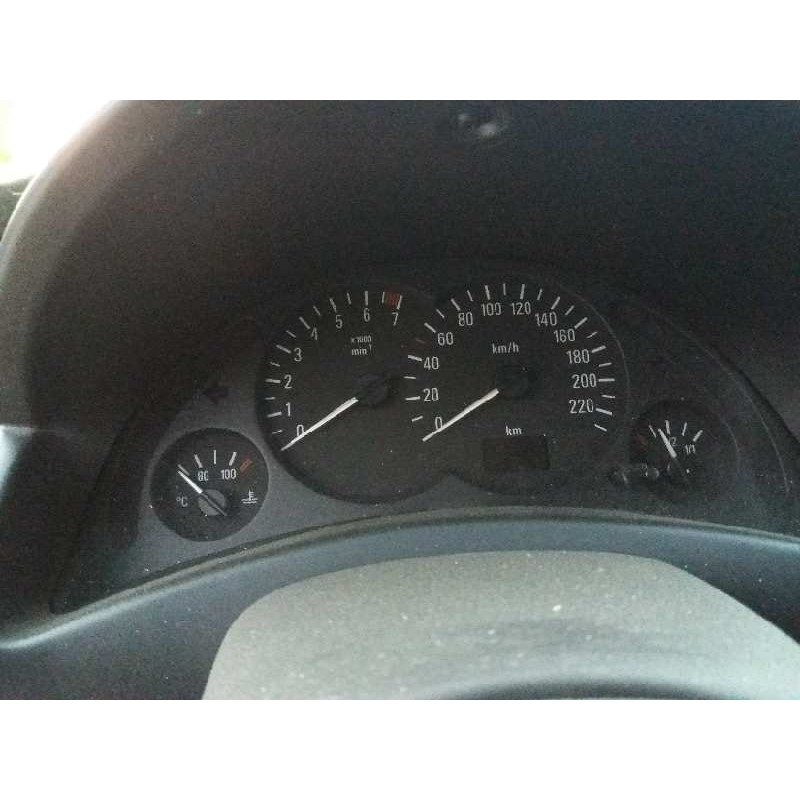 opel corsa c elegance   |   08.00 - 12.03 | 2000 - 2003 | 90 cv / 66 kw del año 2000