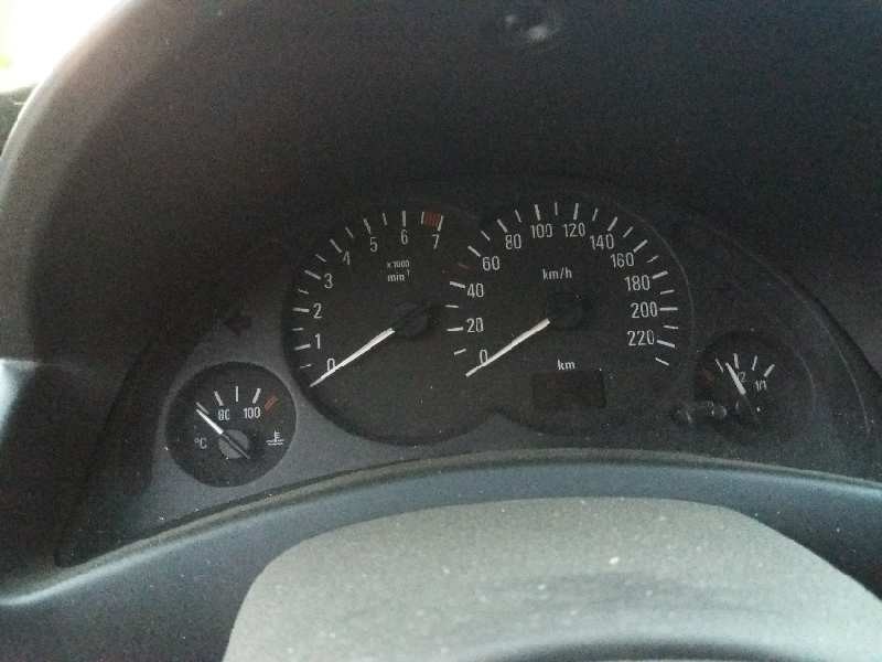 opel corsa c elegance   |   08.00 - 12.03 | 2000 - 2003 | 90 cv / 66 kw del año 2000