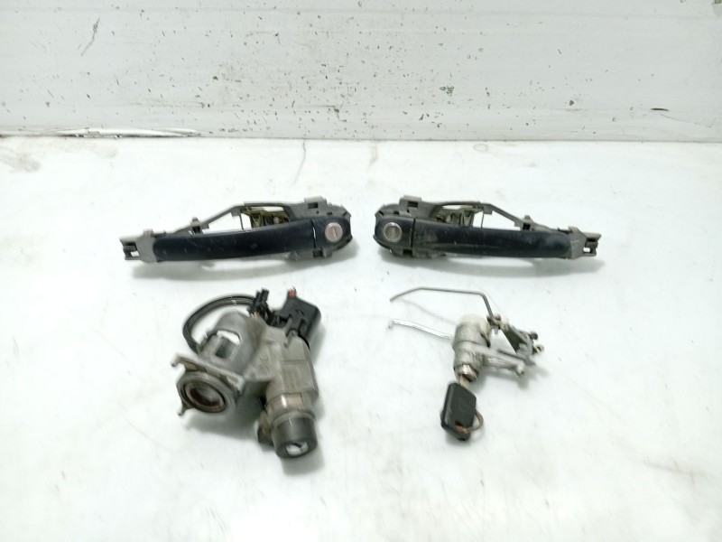 Recambio de juego bombines para seat arosa (6h1) referencia OEM IAM   