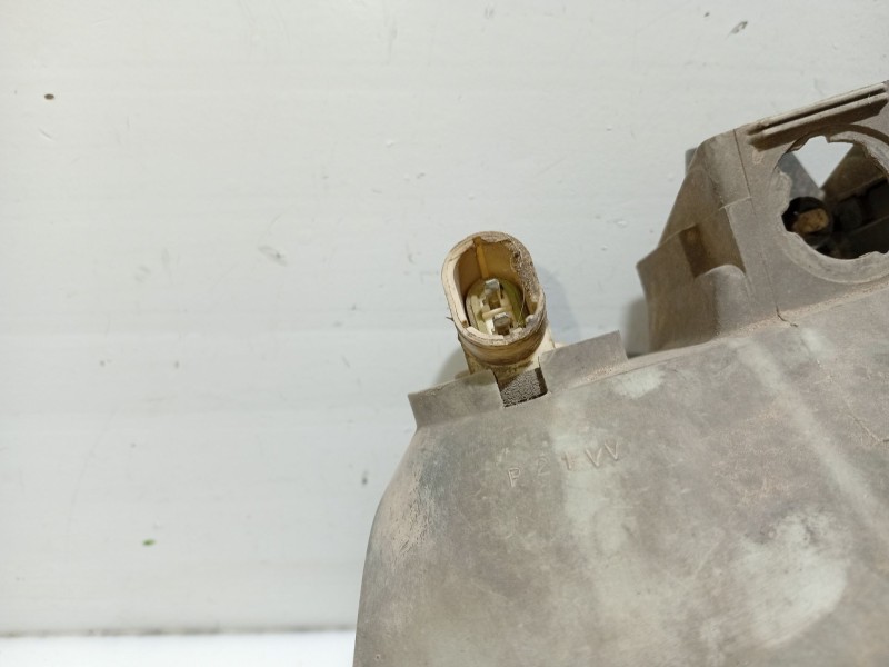 Recambio de faro izquierdo para renault 25 (b29) referencia OEM IAM 7700784191  063013