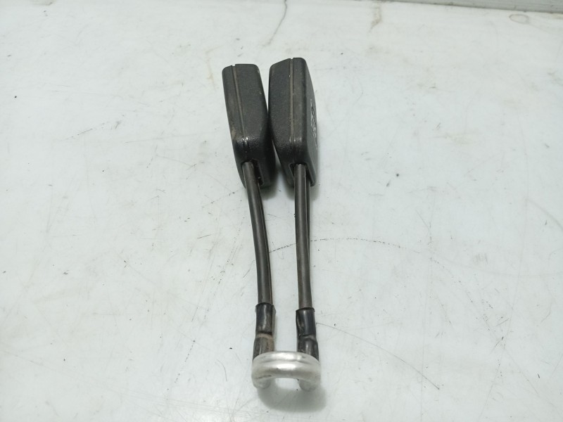 Recambio de anclaje cinturon trasero derecho para seat arosa (6h1) referencia OEM IAM   