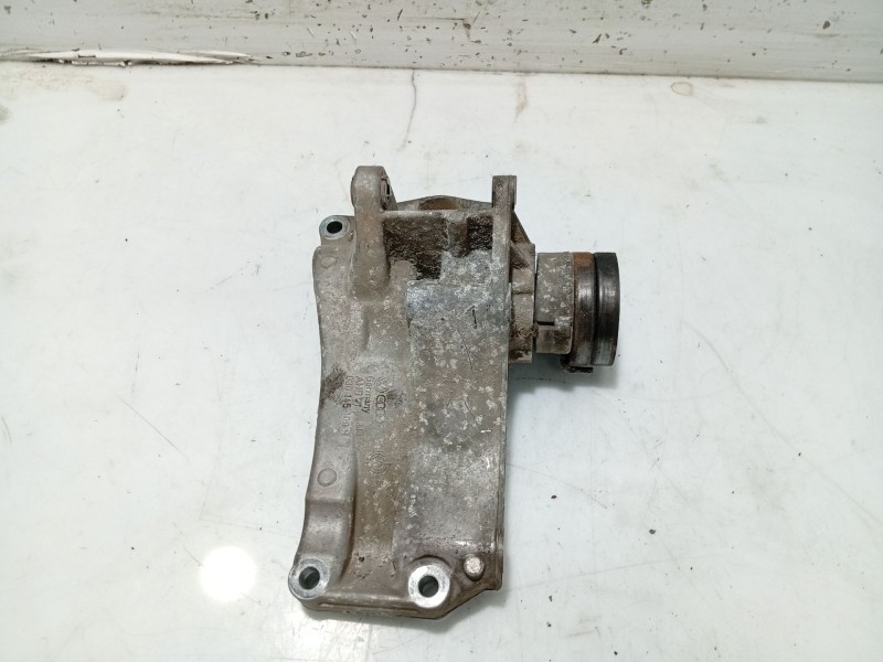 Recambio de soporte alternador para seat arosa (6h1) referencia OEM IAM   