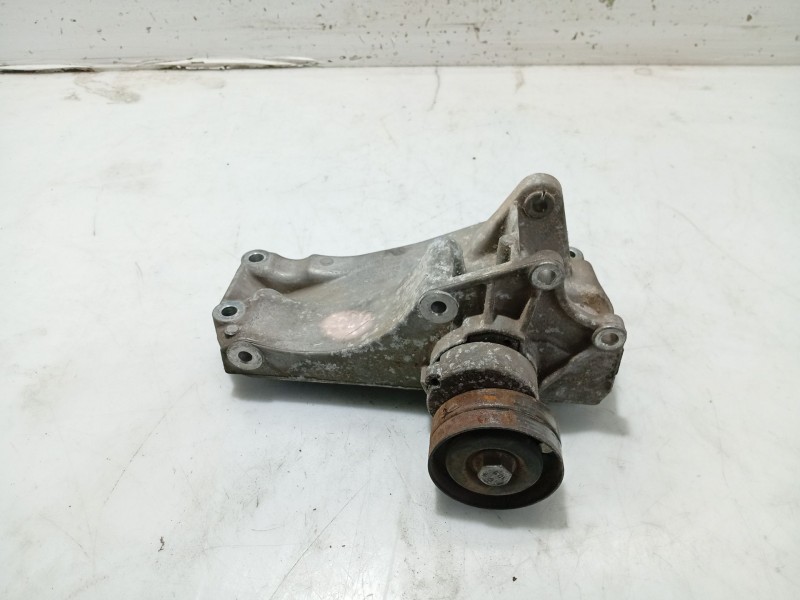 Recambio de soporte alternador para seat arosa (6h1) referencia OEM IAM   