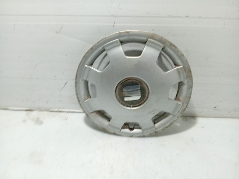 Recambio de tapacubos para seat arosa (6h1) referencia OEM IAM 6H0601147A  