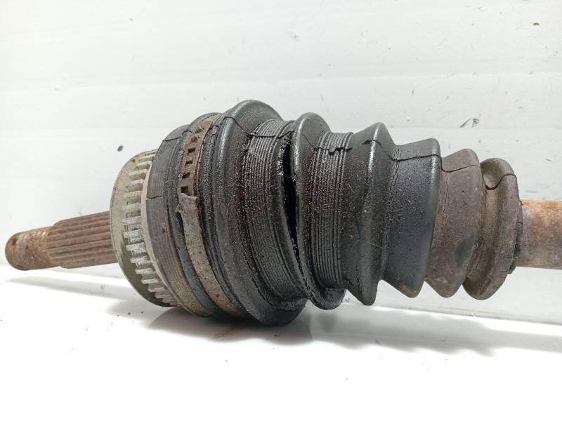 Recambio de transmision delantera izquierda para hyundai matrix (fc) 1.6 cat referencia OEM IAM 4950017050  