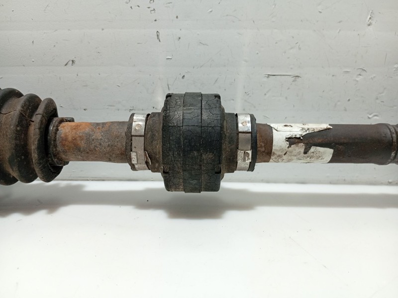 Recambio de transmision delantera izquierda para hyundai matrix (fc) 1.6 cat referencia OEM IAM 4950017050  