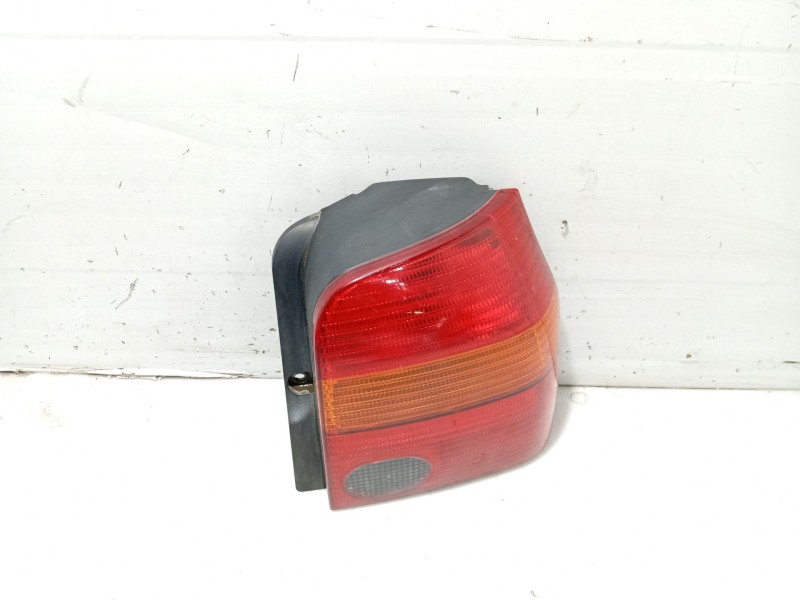 Recambio de piloto trasero derecho para seat arosa (6h1) referencia OEM IAM 6H0915112H  