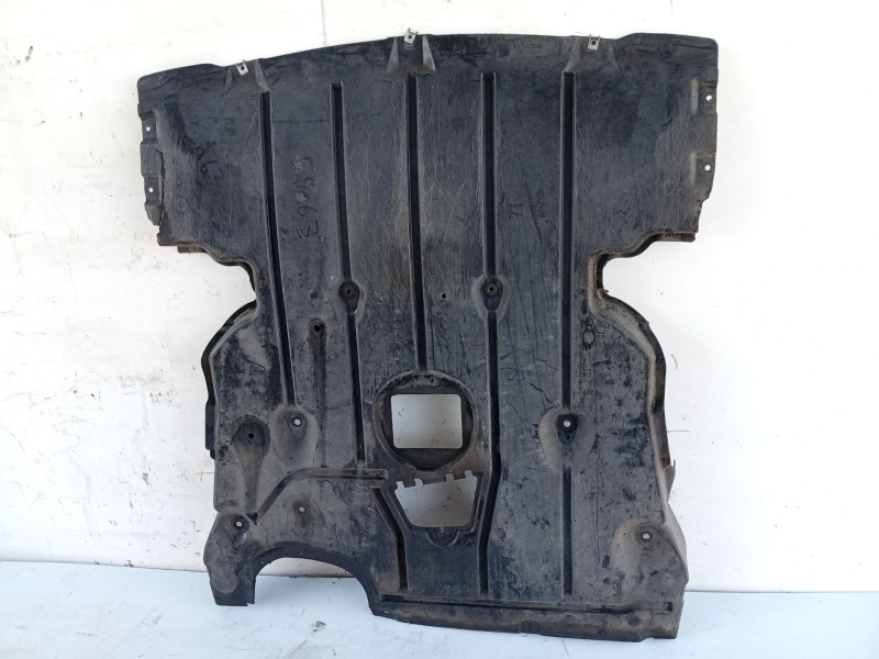 Recambio de cubrecarter para bmw 1 (e87) 118 d referencia OEM IAM 51717059384  