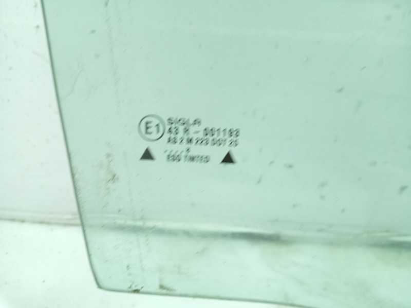 Recambio de luna delantera derecha para seat arosa (6h1) referencia OEM IAM   