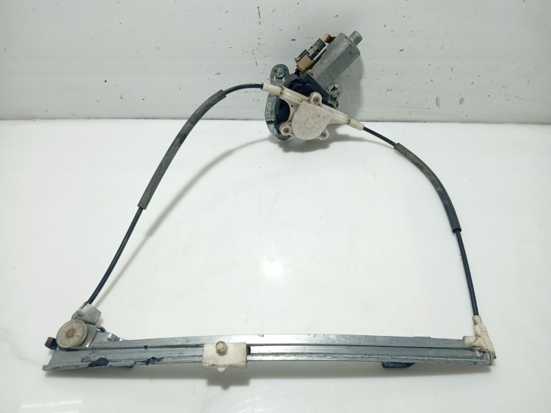 Recambio de elevalunas delantero derecho para renault megane i coupe fase 2 referencia OEM IAM 8200038152  