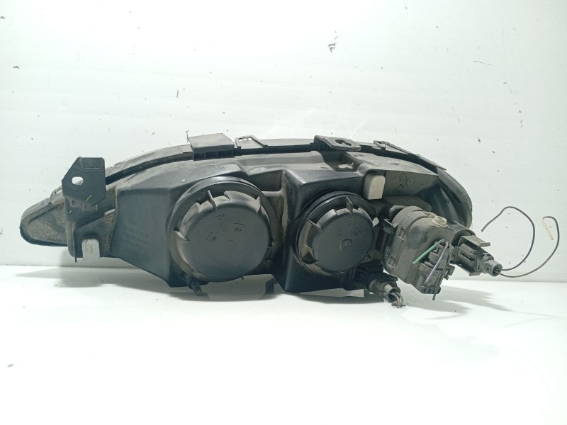 Recambio de faro derecho para renault megane i coupe fase 2 referencia OEM IAM 7701040688  