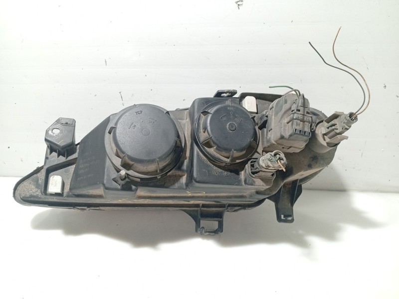Recambio de faro derecho para renault megane i coupe fase 2 referencia OEM IAM 7701040688  