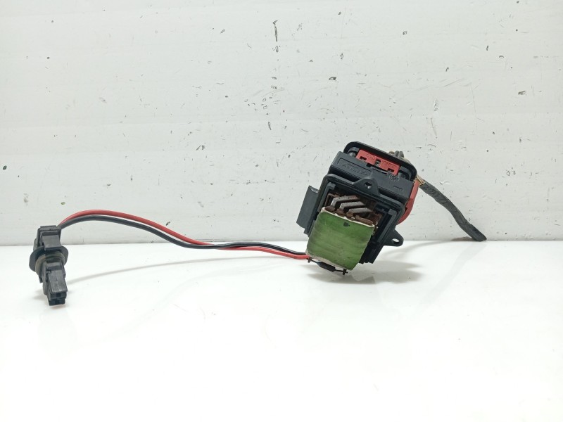 Recambio de resistencia calefaccion para renault megane i coupe fase 2 referencia OEM IAM 7701048356  