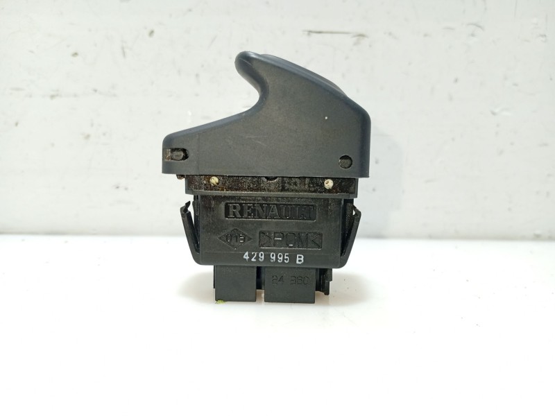 Recambio de mando elevalunas trasero izquierdo para renault megane i coupe fase 2 referencia OEM IAM 429995B  