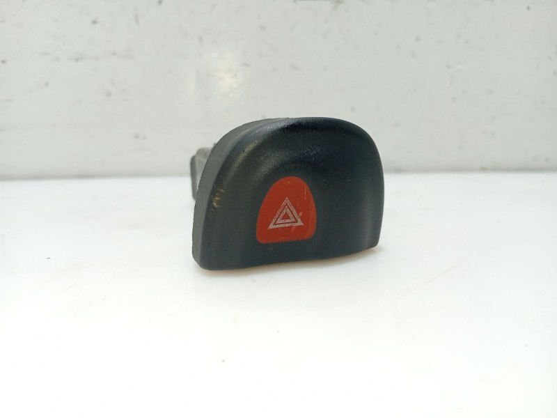 Recambio de warning para renault megane i coupe fase 2 referencia OEM IAM 7700435867 435867 