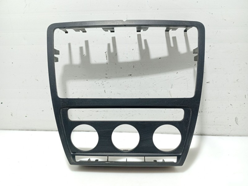 Recambio de moldura para skoda octavia ii (1z3) 1.9 tdi referencia OEM IAM   