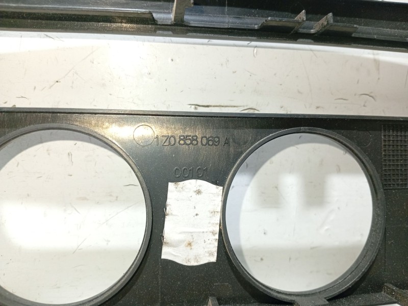 Recambio de moldura para skoda octavia ii (1z3) 1.9 tdi referencia OEM IAM   