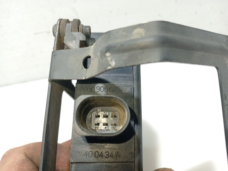 Recambio de modulo electronico para skoda octavia ii (1z3) 1.9 tdi referencia OEM IAM 6Q0906625  400434A