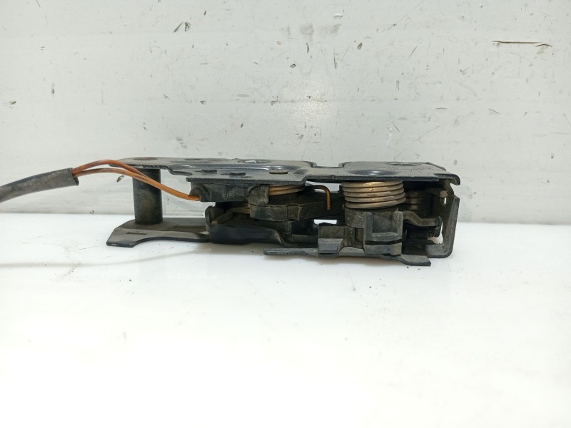 Recambio de cerradura capot para skoda octavia ii (1z3) 1.9 tdi referencia OEM IAM 1Z0823509E 1Z0823509D 