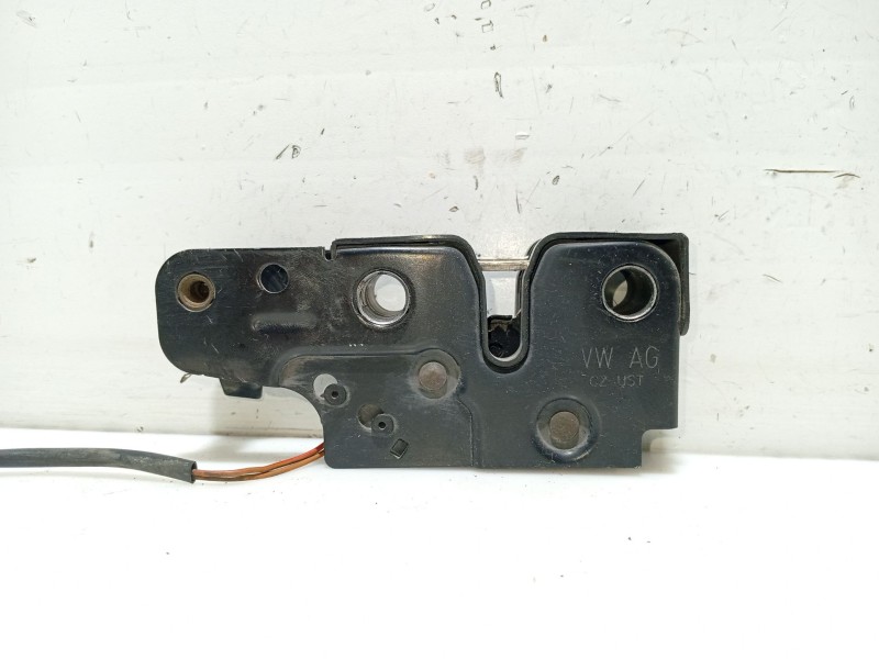 Recambio de cerradura capot para skoda octavia ii (1z3) 1.9 tdi referencia OEM IAM 1Z0823509E 1Z0823509D 